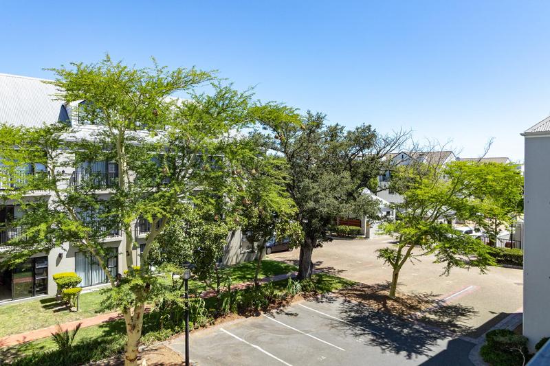 To Let 2 Bedroom Property for Rent in Silver Oaks Western Cape